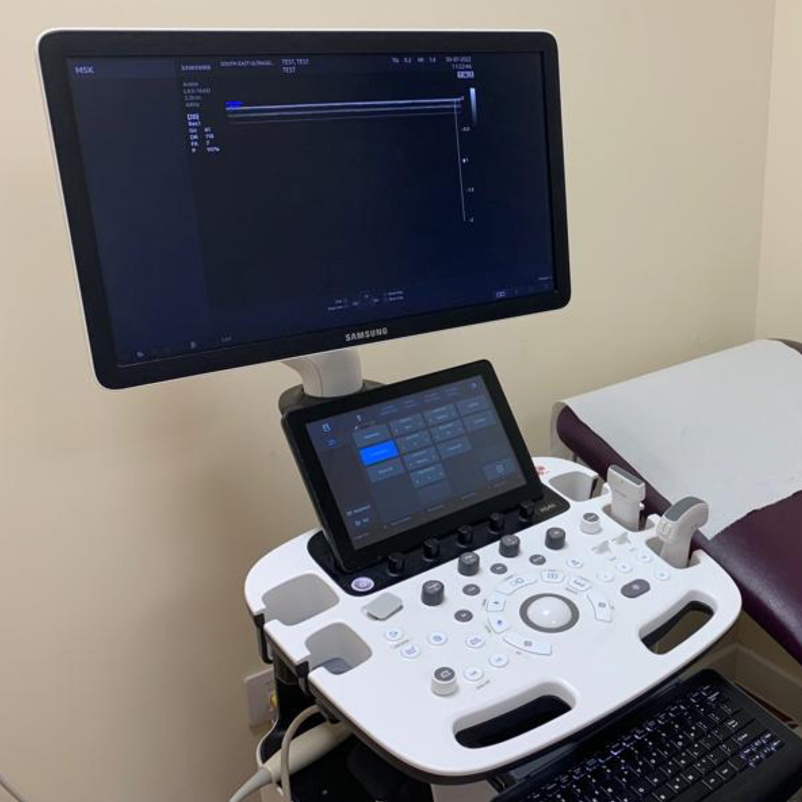 Ultrasound diagnosis at the Foundry Physiotherapy Clinic